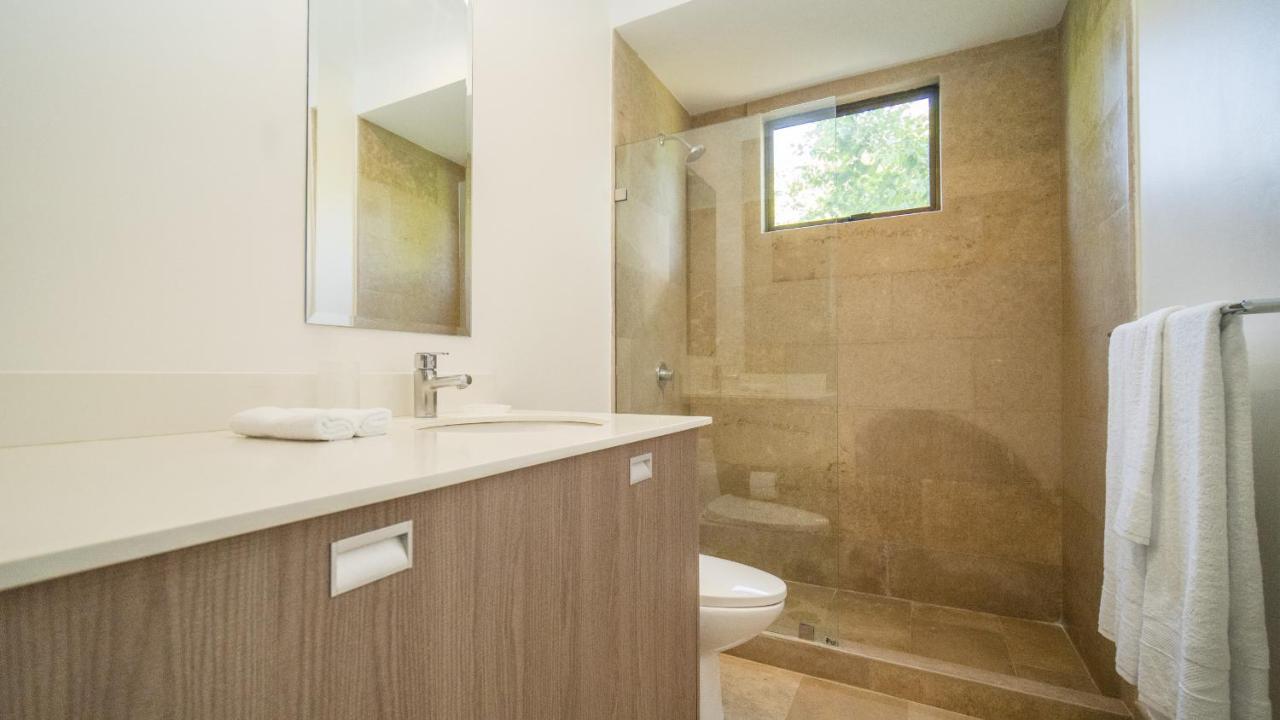 Roble Sabana 105 Luxury Apartment - Reserva Conchal Playa Conchal Luaran gambar